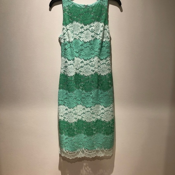 New York & Company Lace Shift Dress - Picture 2 of 6